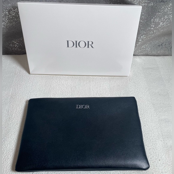 Dior Handbags - Dior Black Cosmetic Case